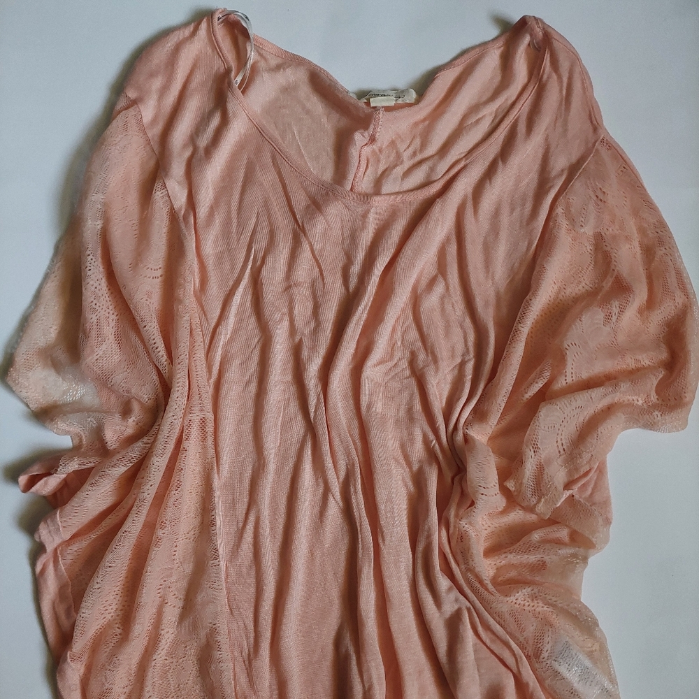 Forever 21 Soft Peach Lace Sleeve Top